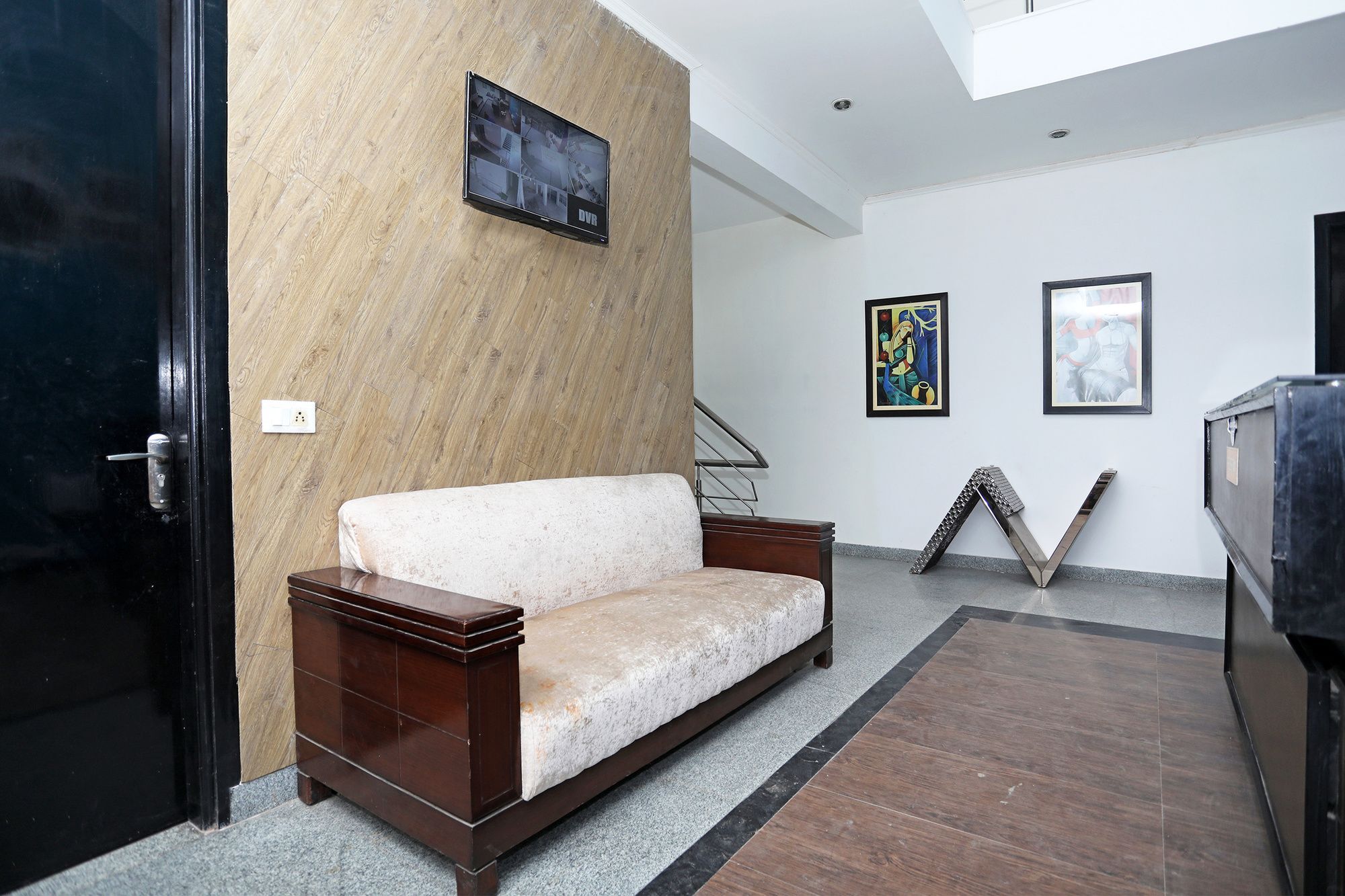 Hotel O Golf Stays Near Aravali Biodiversity Park Гургаон Екстериор снимка